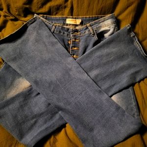 Women's Flare Jeans